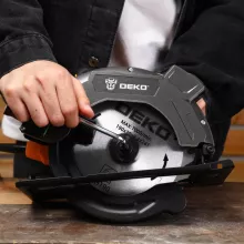 Циркулярная пила DEKO DKCS1900 Laser 1900Вт, 190мм диск, лазерный указатель - 7