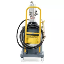 Нагнетатель солидола KraftWell KRW1799.PN с пневмоприводом 20 л - 2