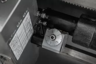 Станок настольный токарный JET BD-12G - 15