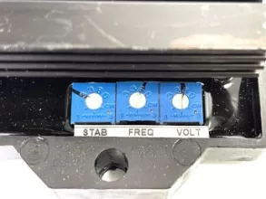 Регулятор напряжения генератора Datakom AVR-20 (вых.20А 0-115В) - 10