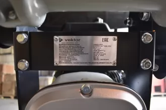 Вибротрамбовка бензиновая VEKTOR VRG-80L (Loncin 168-2H) - 8