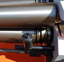 Станок вальцовочный электромеханический Stalex ESR-1300x2.5 - 5
