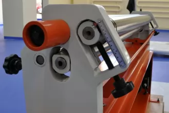 Станок вальцовочный электромеханический Stalex ESR-1300x1.5 - 3
