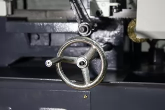 Полуавтоматический ленточнопильный станок METAL MASTER MGH-200 - 9