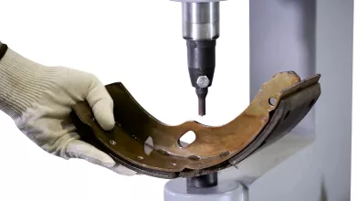 Станок для наклепки накладок на тормозные колодки (электро) KraftWell KRW300E - 9
