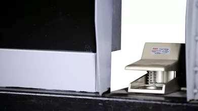 Станок для наклепки накладок на тормозные колодки (пневмо) KraftWell KRW300S - 4