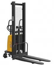 Штабелер с электроподъемом SMARTLIFT SPN 1516 (1500 кг, 1.6 м, 12В/120Ач) - 1