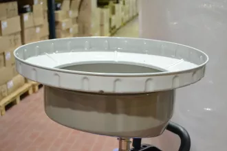 Установка для слива отработанного масла Trommelberg UZM8081 с подъёмной ванной - 4